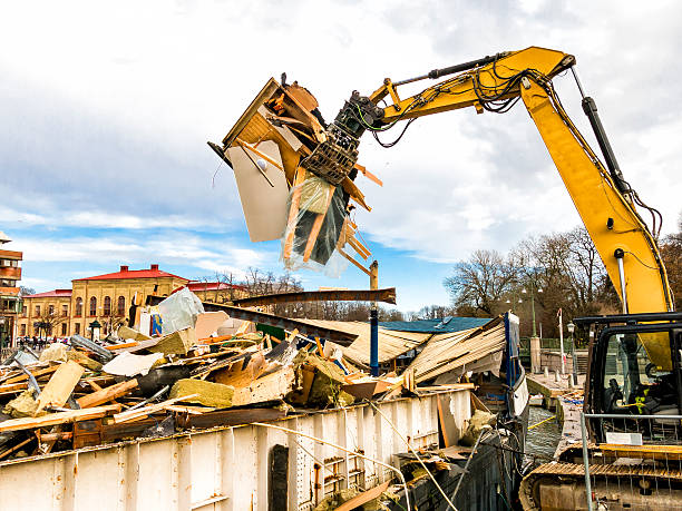Best Construction Debris Removal  in Gaylord, MN